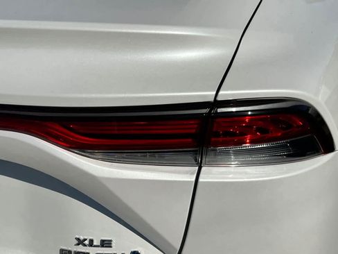 Used 2021 Toyota Mirai XLE w/ Advanced Technology Package image 17