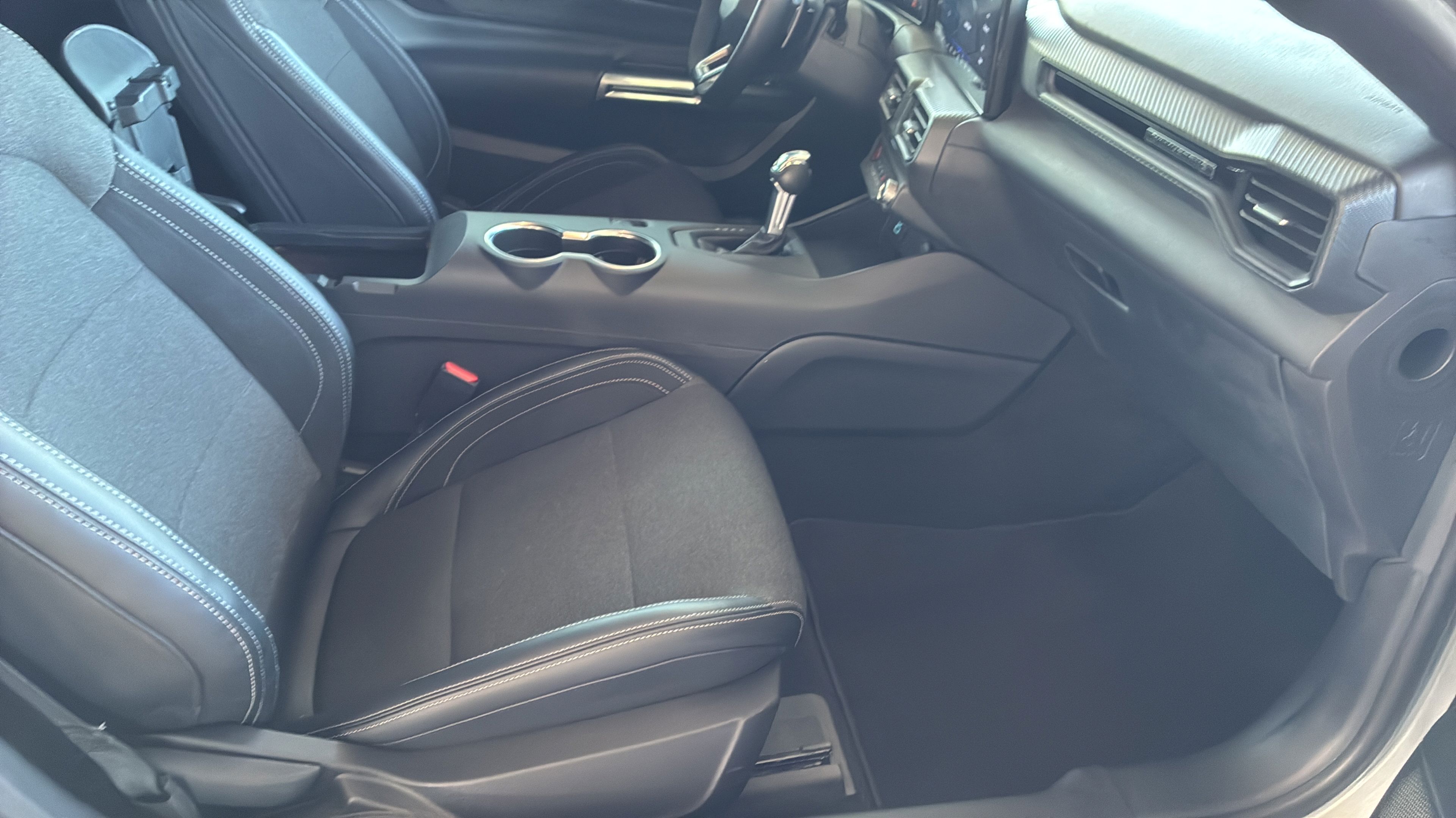 Used 2024 Ford Mustang GT RWD image 24
