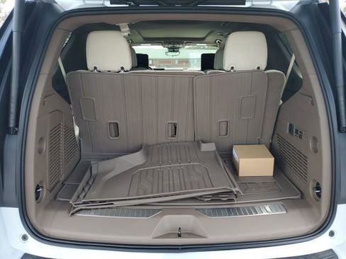 New 2026 GMC Yukon Denali w/ Denali Reserve Package image 32