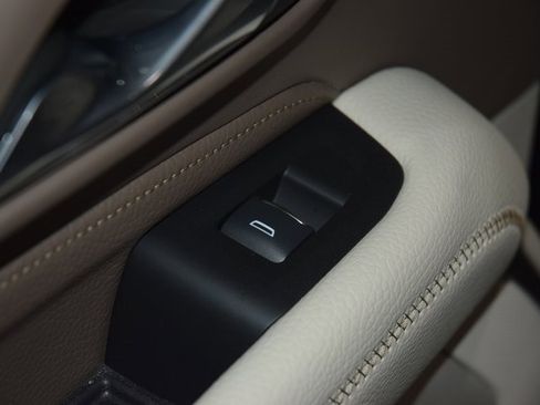 Used 2024 GMC Yukon XL Denali image 48