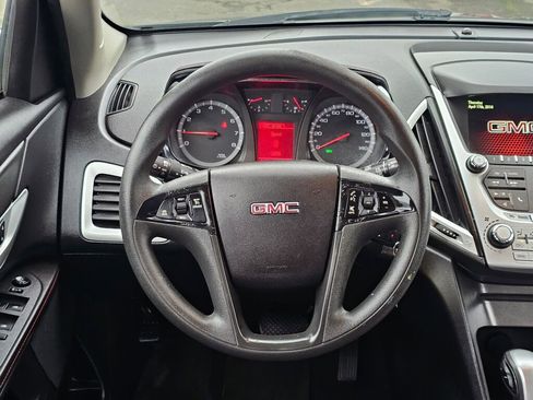 Used 2014 GMC Terrain SLE image 17