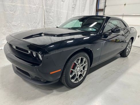 Used 2017 Dodge Challenger GT w/ Driver Convenience Group AWD/4WD image 3