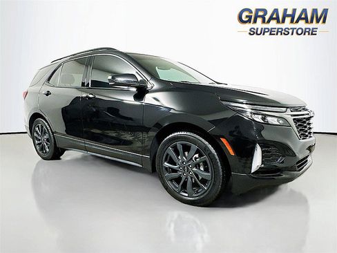 Used 2022 Chevrolet Equinox RS FWD image 1