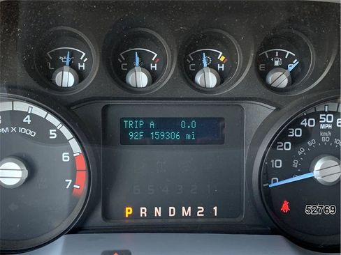 Used 2016 Ford F250 XL w/ Power Equipment Group AWD/4WD image 28