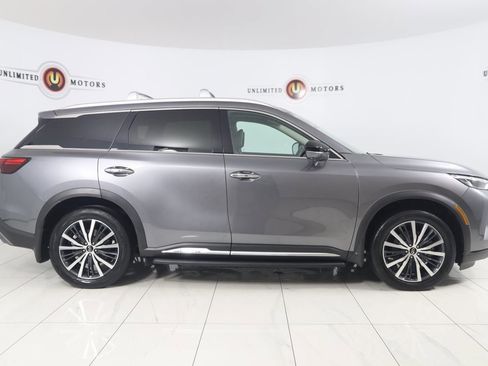 Used 2022 INFINITI QX60 Sensory w/ Cargo Package image 2