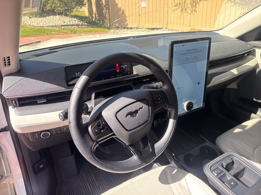 Used 2025 Ford Mustang Mach-E Premium AWD/4WD image 13