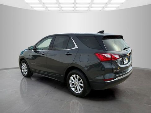 Used 2019 Chevrolet Equinox LT w/ Driver Convenience Package image 6