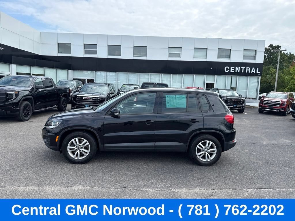 Used 2013 Volkswagen Tiguan S AWD/4WD image 2