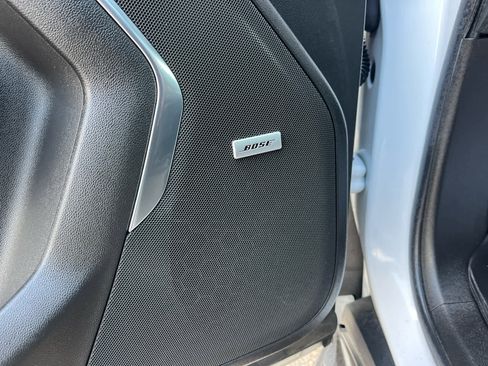 Used 2021 Chevrolet Suburban RST w/ Luxury Package image 36