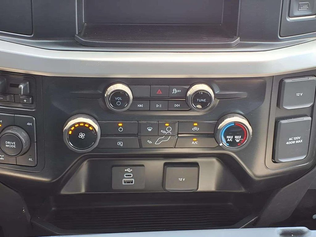 Used 2025 Ford F250 XLT w/ FX4 Off-Road Package AWD/4WD image 14