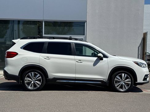 Used 2020 Subaru Ascent Limited w/ Technology Package AWD/4WD image 3
