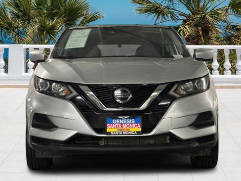 Used 2021 Nissan Rogue Sport S image 9