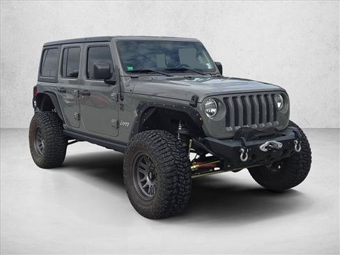 Used 2018 Jeep Wrangler Unlimited Sport AWD/4WD image 3