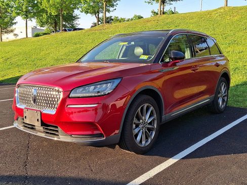 Used 2020 Lincoln Corsair FWD w/ Premium Package image 3