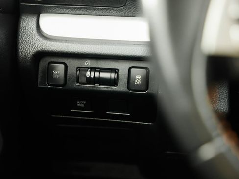 Used 2017 Subaru Crosstrek 2.0i Premium image 28