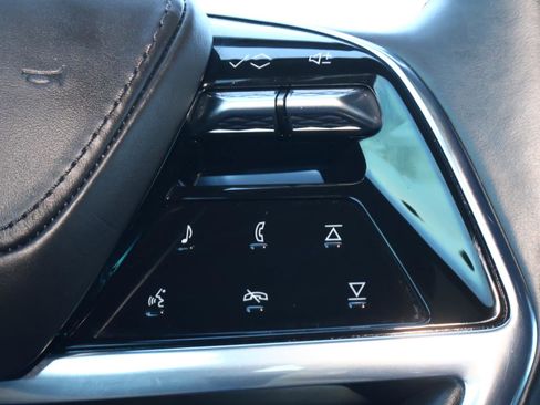 Used 2025 Cadillac Escalade ESV Sport Platinum w/ LPO, Floor Liner Package image 33