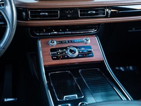 Used 2022 Lincoln Aviator Grand Touring w/ Equipment Group 301A image 34