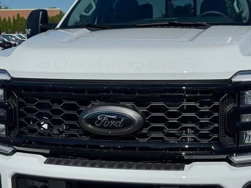 New 2026 Ford F250 XLT w/ XLT Premium Package image 5