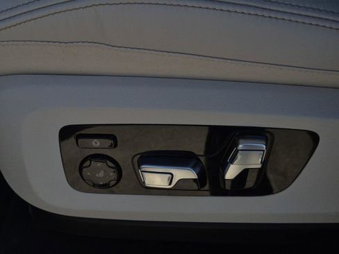 New 2026 BMW X7 xDrive40i w/ Executive Package image 32