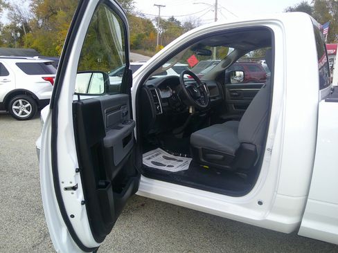 Used 2019 RAM 1500 Tradesman w/ Popular Equipment Group image 7