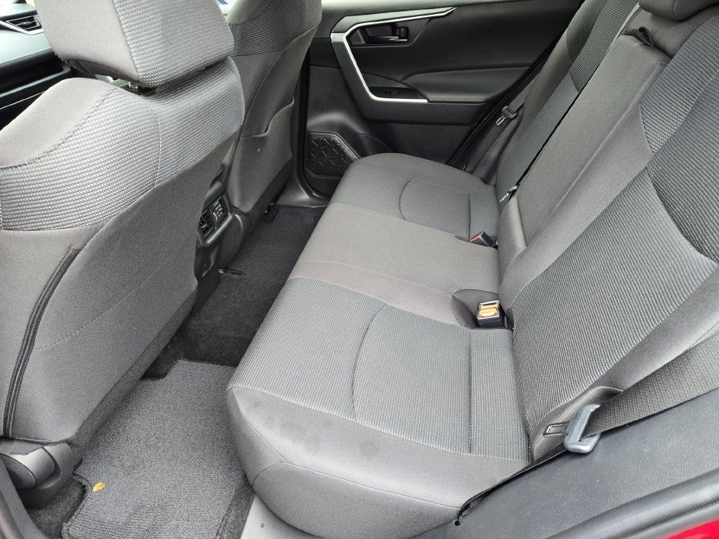 Certified 2024 Toyota RAV4 LE FWD image 23