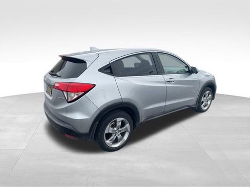 Used 2019 Honda HR-V LX image 7