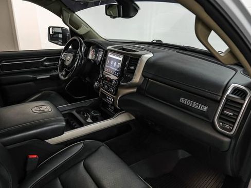 Used 2020 RAM 1500 Laramie AWD/4WD image 14