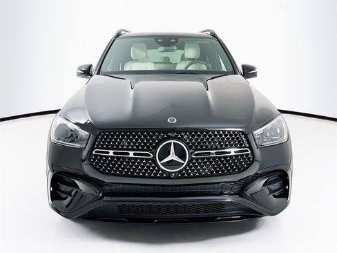 Certified 2026 Mercedes-Benz GLE 450 4MATIC image 2