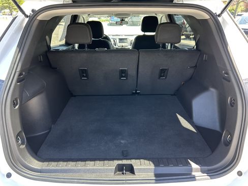 Used 2024 Chevrolet Equinox LS w/ LS Convenience Package AWD/4WD image 17