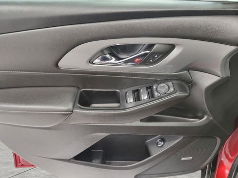 Used 2023 Chevrolet Traverse LT w/ LT Premium Package image 27