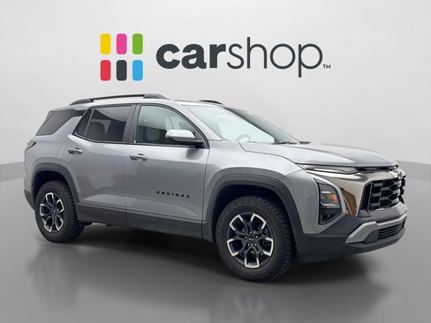 Used 2025 Chevrolet Equinox ACTIV w/ Safety and Technology Package AWD/4WD image 7