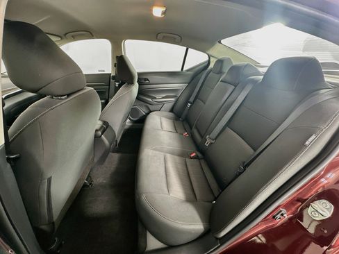 Used 2025 Nissan Altima 2.5 SV FWD image 26