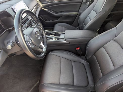 Used 2021 Honda Accord Sport image 26