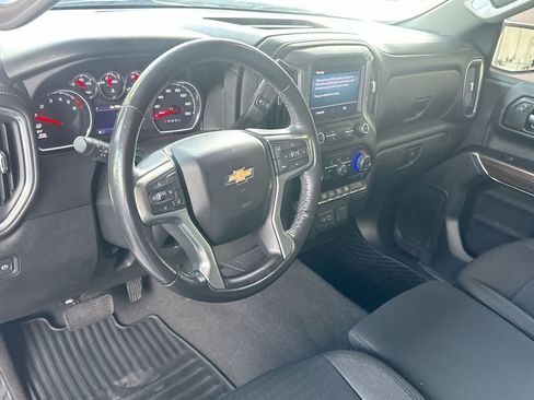 Used 2021 Chevrolet Silverado 1500 LT RWD image 13