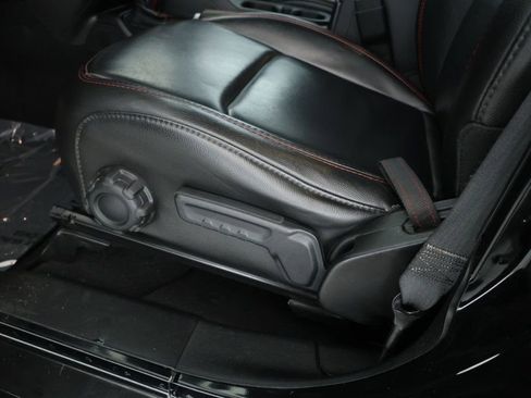 Used 2021 Jeep Wrangler Unlimited Rubicon image 9