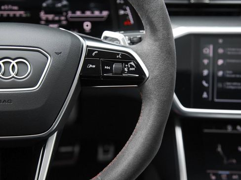 Used 2024 Audi RS 6 performance AWD/4WD image 16
