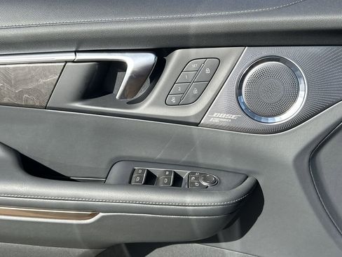 New 2026 Buick Enclave Avenir w/ Super Cruise Package image 24