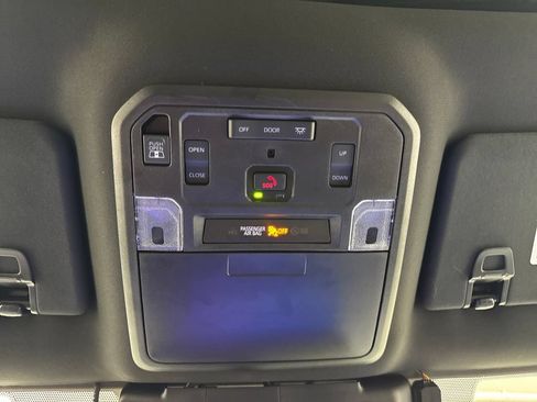 Used 2024 Toyota Tacoma Limited AWD/4WD image 29
