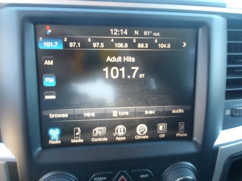 Used 2014 RAM 1500 Lone Star image 23