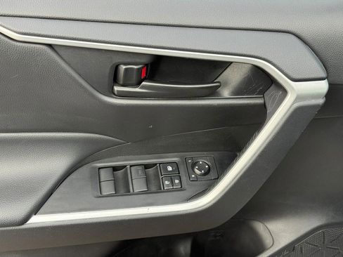 Certified 2024 Toyota RAV4 LE image 18