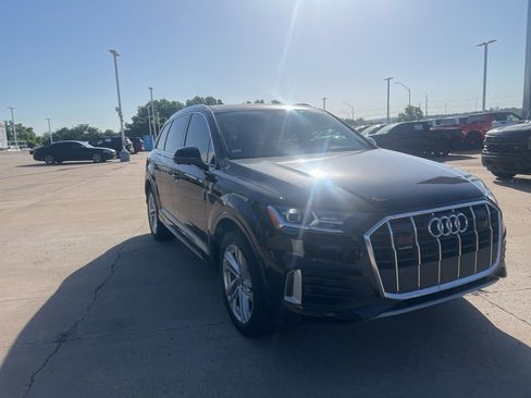 Used 2022 Audi Q7 3.0T Premium Plus image 4