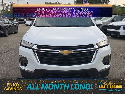 Used 2023 Chevrolet Traverse LS w/ Safety Package image 8