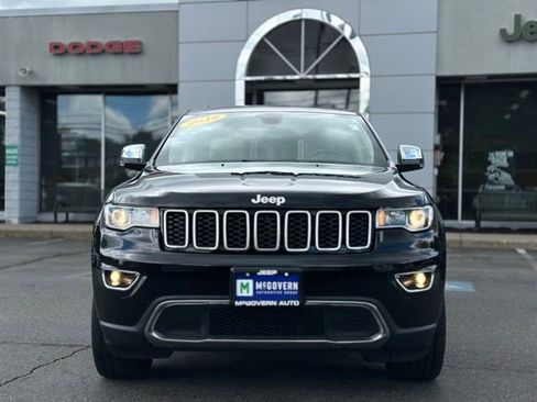 Used 2019 Jeep Grand Cherokee Limited AWD/4WD image 8