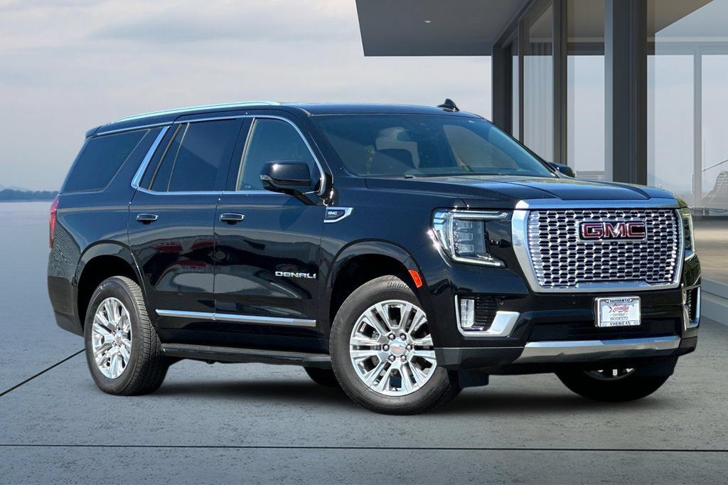 Used 2023 GMC Yukon Denali AWD/4WD image 2