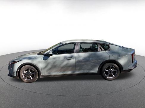 Used 2025 Kia K4 LXS image 4