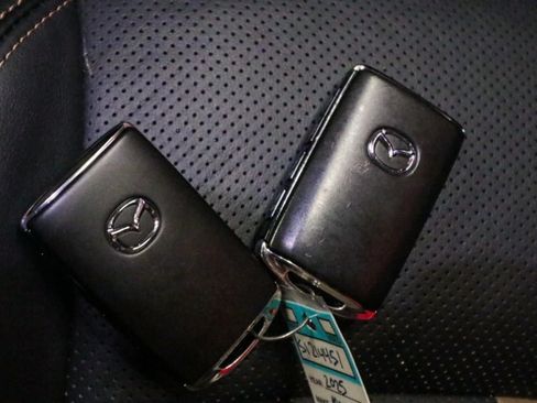 Used 2025 MAZDA CX-90 3.3 Turbo S w/ Premium Package AWD/4WD image 17