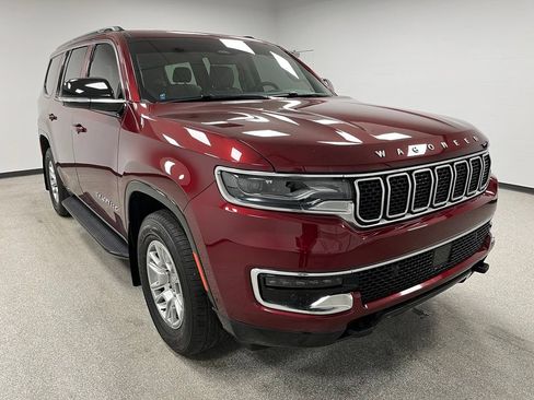 Used 2024 Jeep Wagoneer 4WD w/ HD Trailer Tow Package image 2