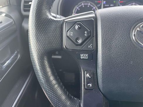 Used 2024 Toyota 4Runner TRD Off-Road Premium image 31