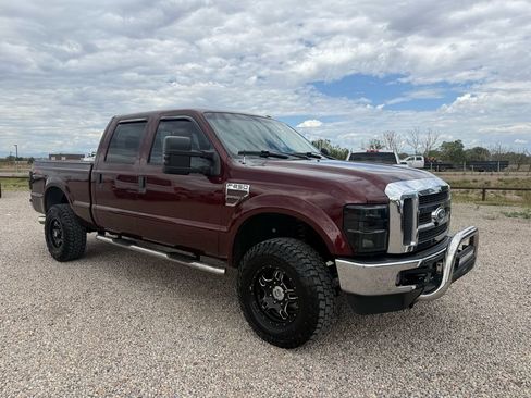 Used 2010 Ford F250 XLT AWD/4WD image 1
