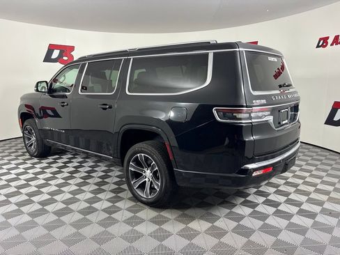 Used 2023 Jeep Grand Wagoneer L 4WD w/ Rear Seat Video Group 1 image 4